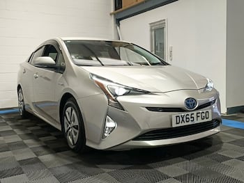 Used Toyota Prius 2016 for sale - 79494524: Photo