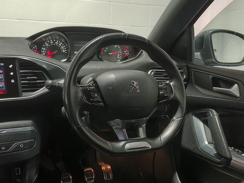 Used Peugeot 308 2016 for sale - 77313782: Photo 25