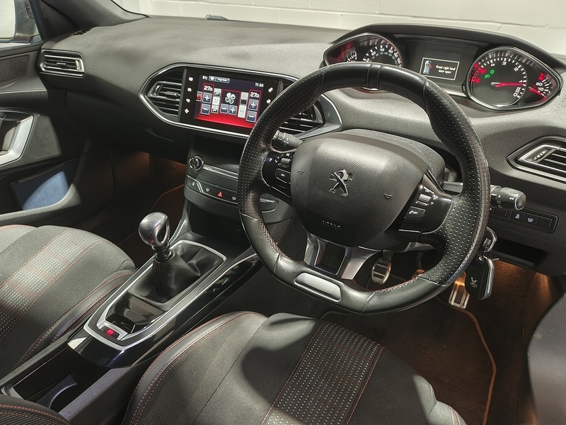 Used Peugeot 308 2016 for sale - 77313782: Photo 32