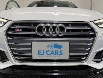 Used Audi A4 2019 for sale - 79326517: Photo