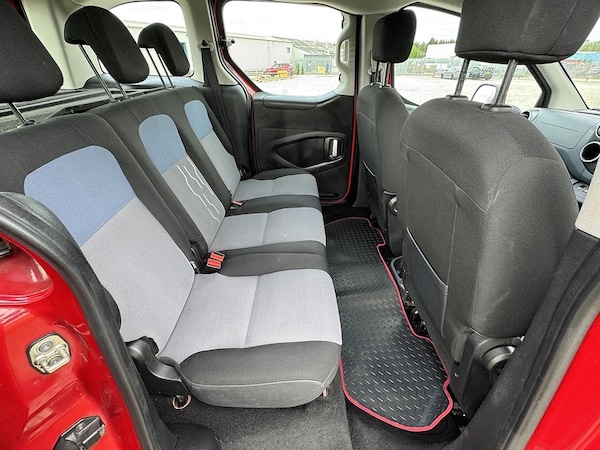 Used Peugeot Partner Tepee 2015 for sale - 75309327: Photo 13