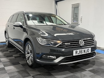 Used Volkswagen Passat 2016 for sale - 79385601: Photo