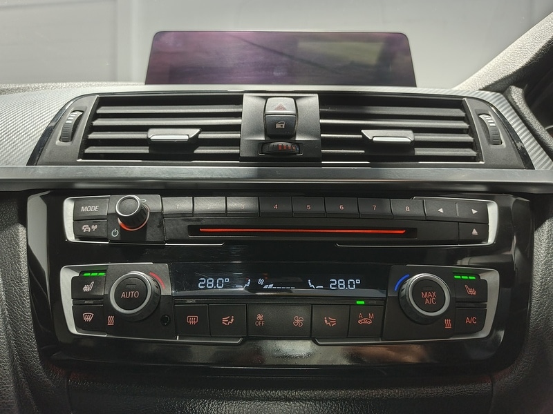 Used BMW 3 Series 2018 for sale - 77391656: Photo 44