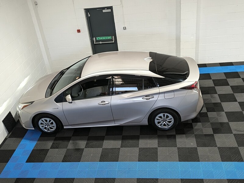 Used Toyota Prius for sale - 77947105: Photo 10