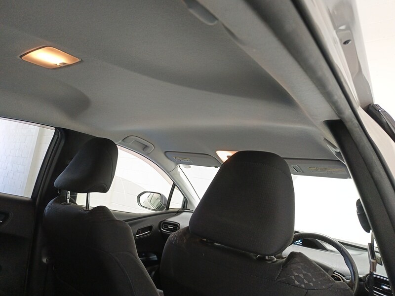 Used Toyota Prius for sale - 77947105: Photo 22