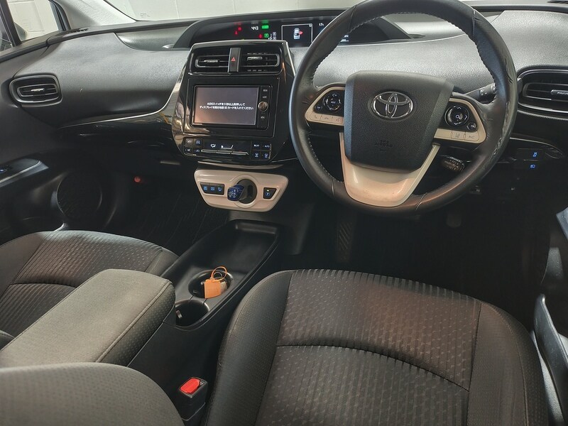 Used Toyota Prius for sale - 77947105: Photo 24