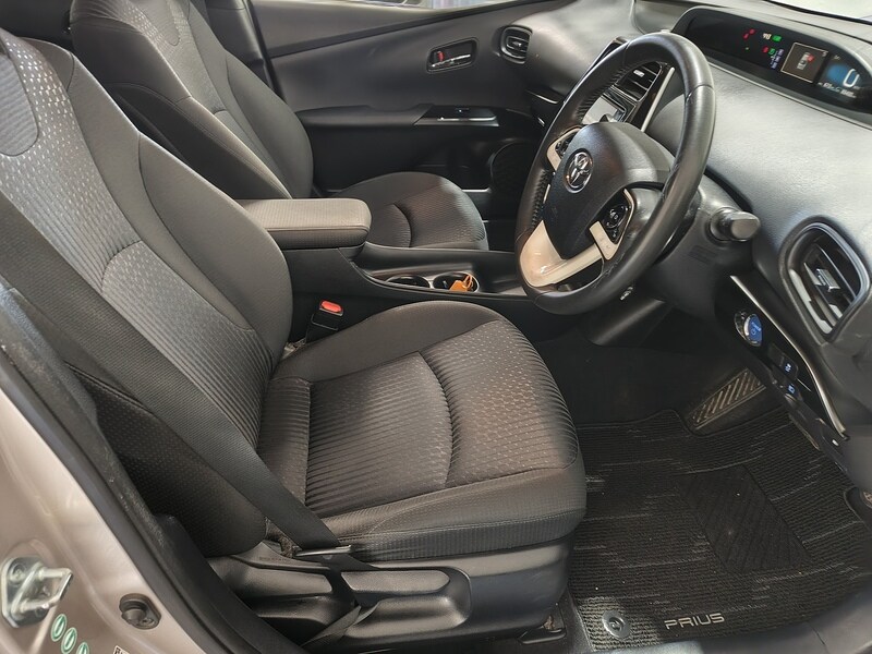 Used Toyota Prius for sale - 77947105: Photo 29