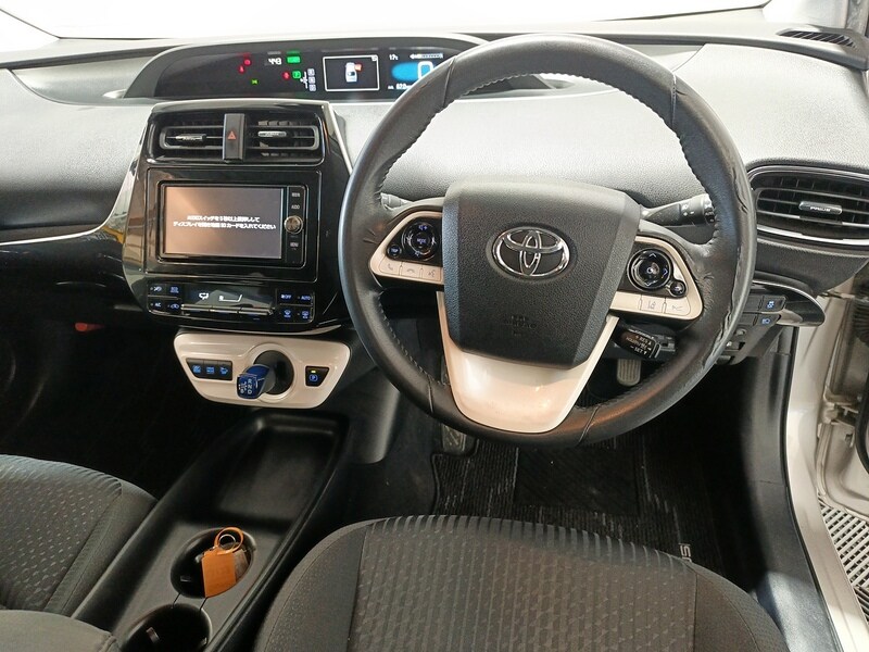Used Toyota Prius for sale - 77947105: Photo 30
