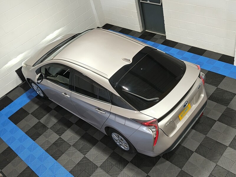 Used Toyota Prius for sale - 77947105: Photo 9