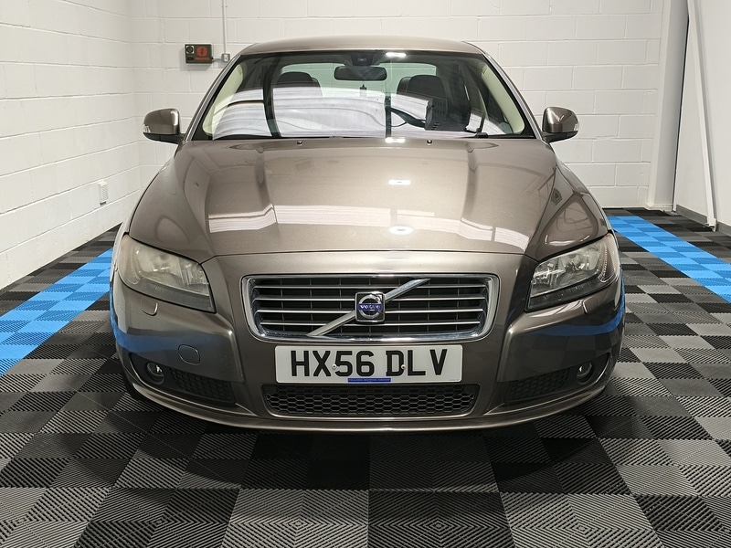 Used Volvo S80 2007 for sale - 76256848: Photo 2