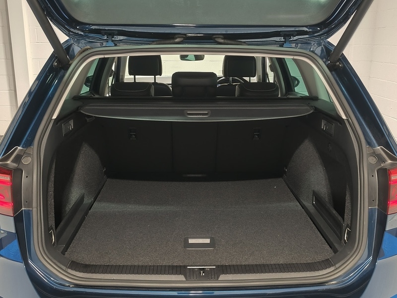 Used Volkswagen Passat 2025 for sale - 77077842: Photo 26