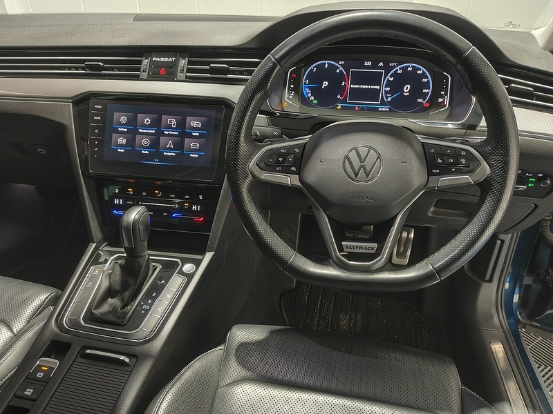 Used Volkswagen Passat 2025 for sale - 77077842: Photo 41