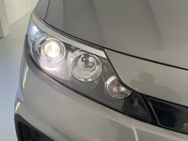 Used Toyota Estima 2023 for sale - 75309362: Photo 35