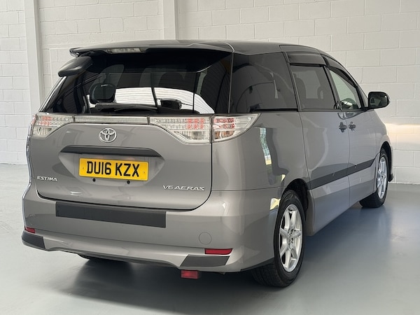 Used Toyota Estima 2023 for sale - 75309362: Photo 8