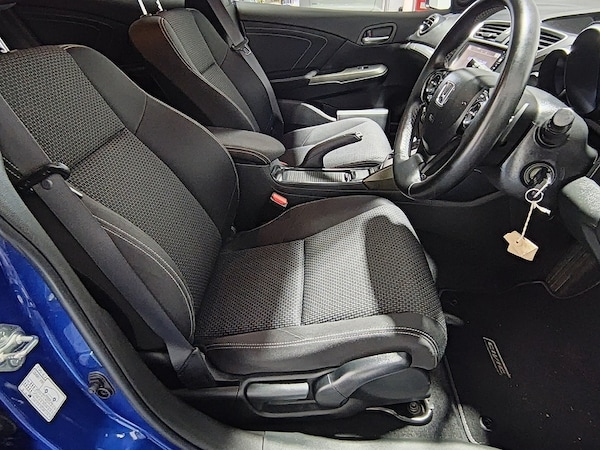 Used Honda Civic 2015 for sale - 76219788: Photo 31