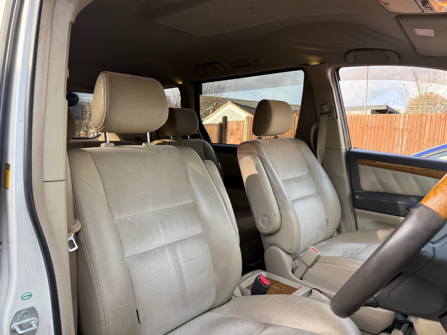 Used Toyota Alphard 2007 for sale - 77562460: Photo 6