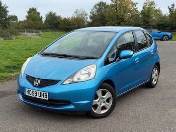 Used Honda Jazz 2010 for sale - 76143174: Photo
