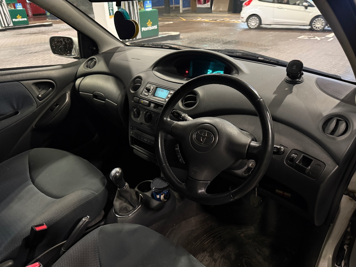 Used Toyota Yaris 2005 for sale - 77003029: Photo 6