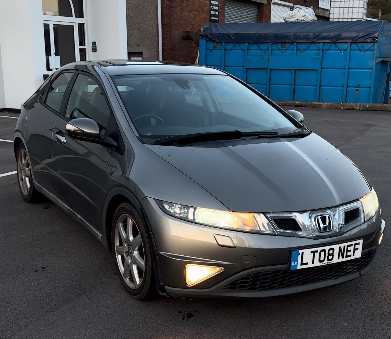 Used Honda Civic 2008 for sale - 76670142: Photo 1