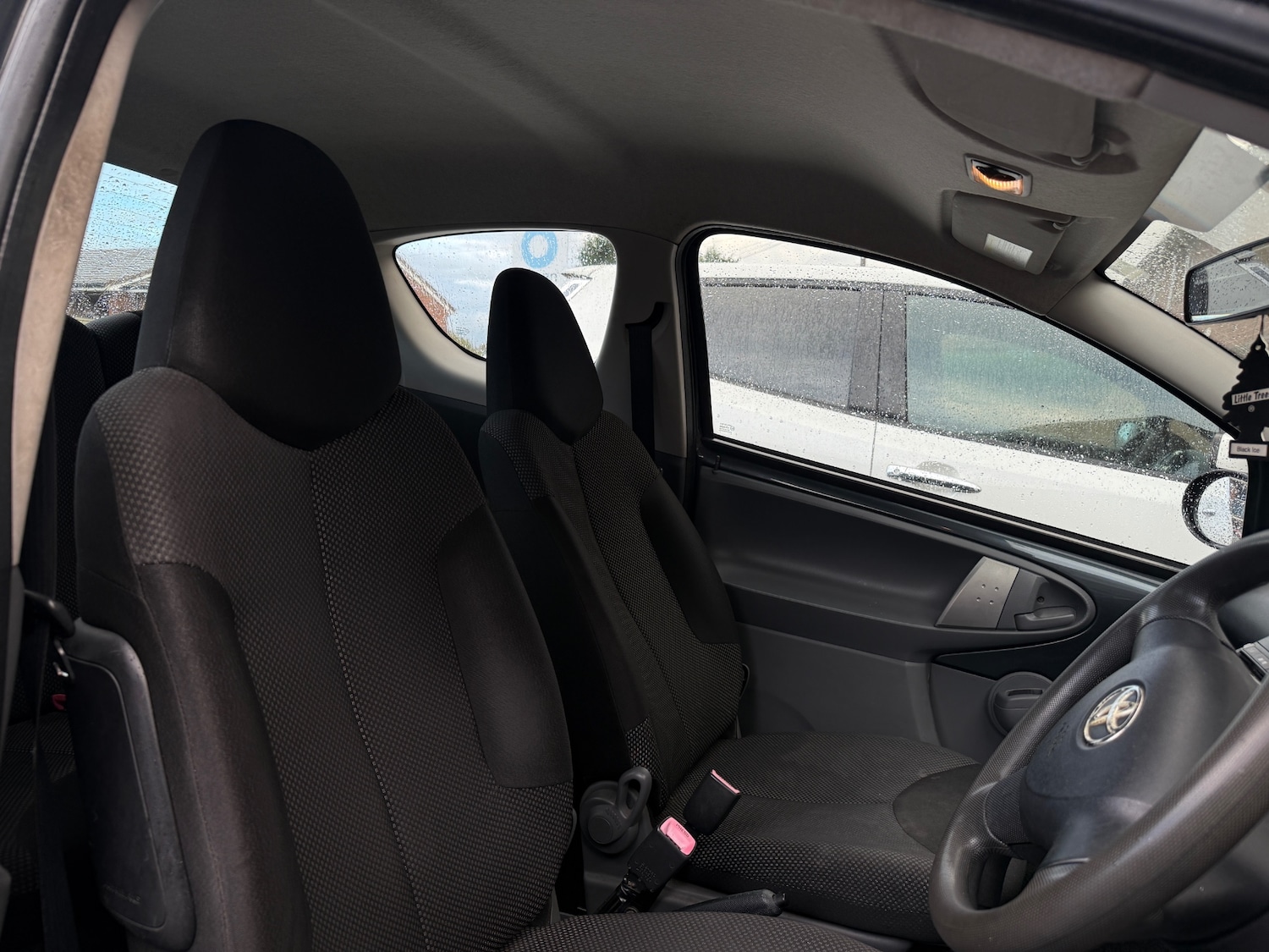 Used Toyota AYGO 2009 for sale - 76534075: Photo 7