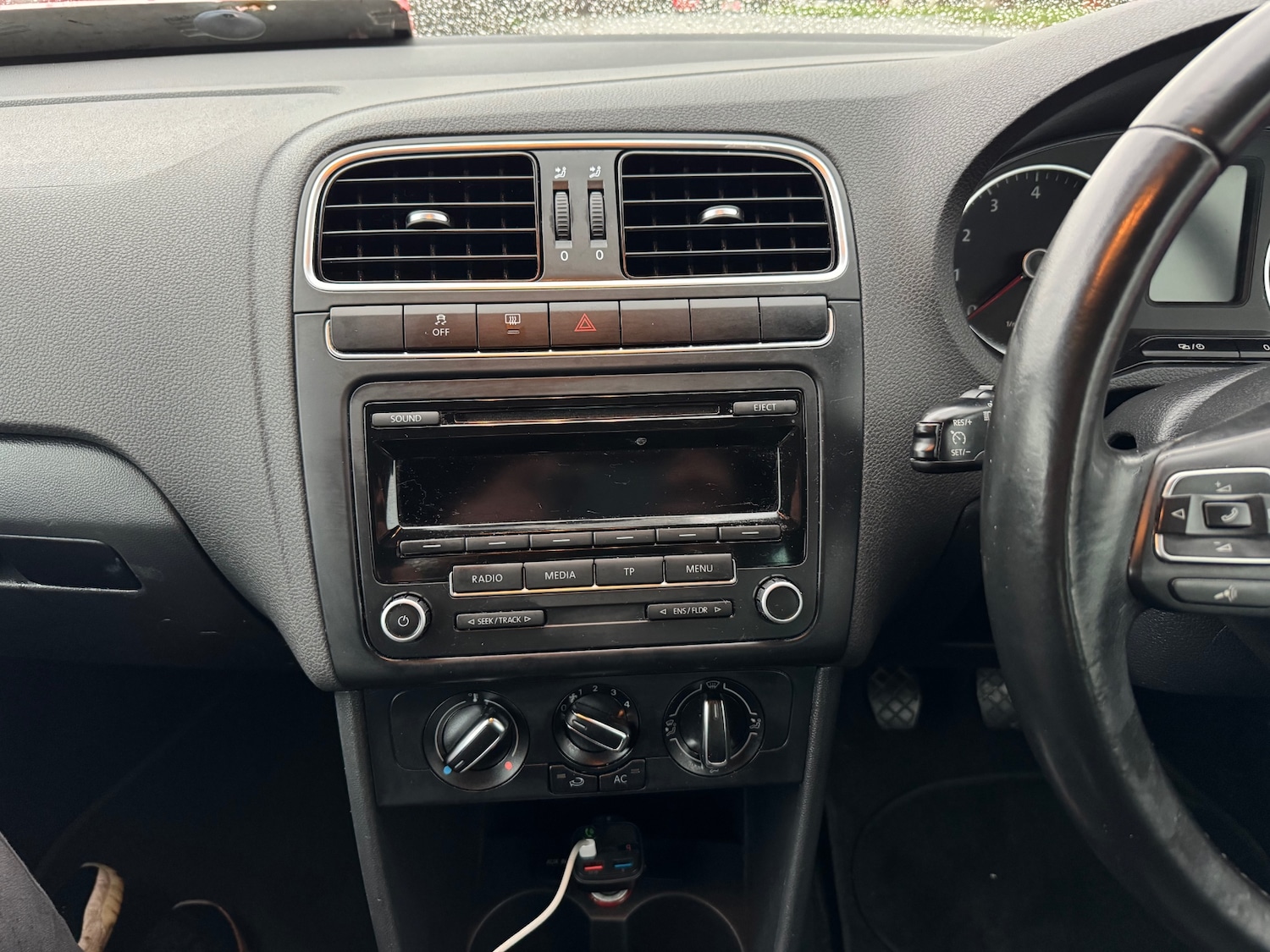 Used Volkswagen Polo 2014 for sale - 77041022: Photo 10