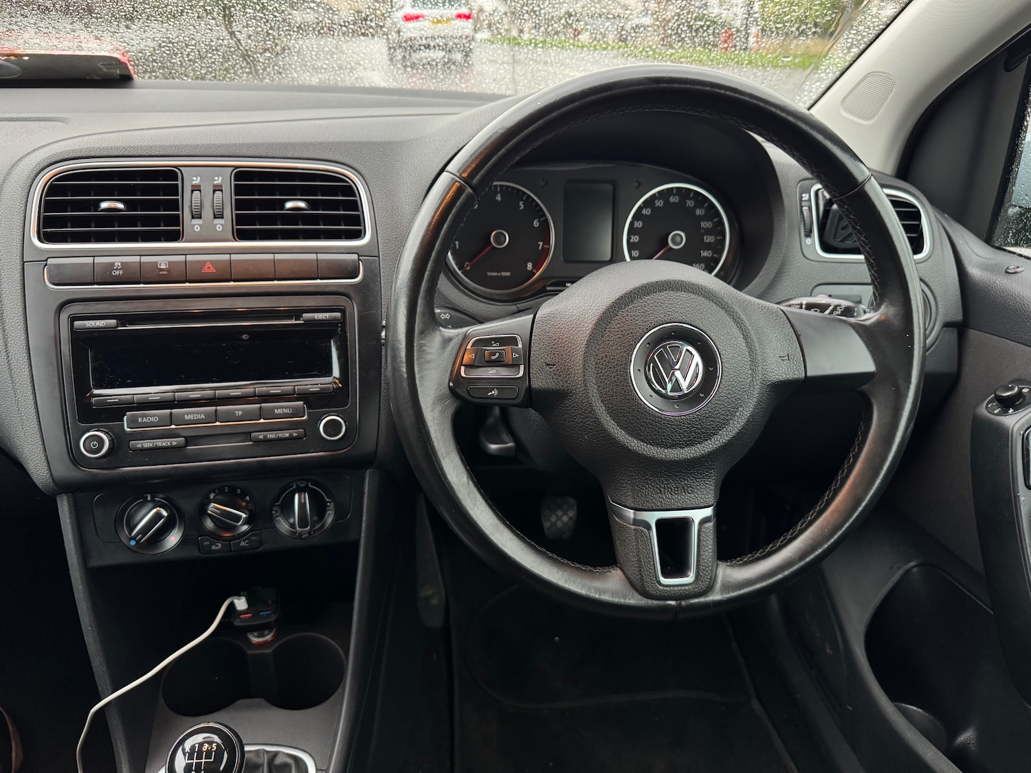 Used Volkswagen Polo 2014 for sale - 77041022: Photo 9