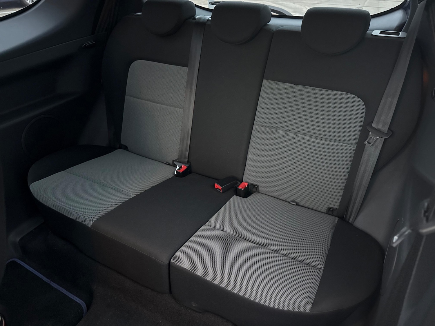 Used Mitsubishi Colt 2012 for sale - 76753389: Photo 10