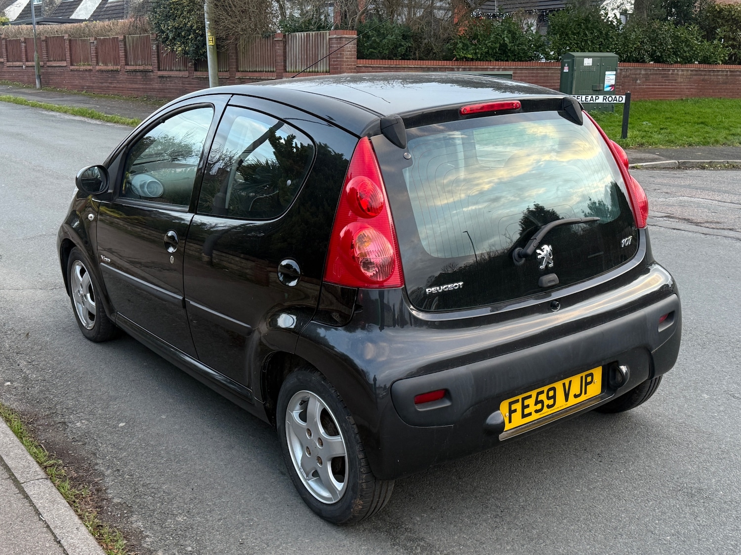 Used Peugeot 107 2010 for sale - 76941729: Photo 3