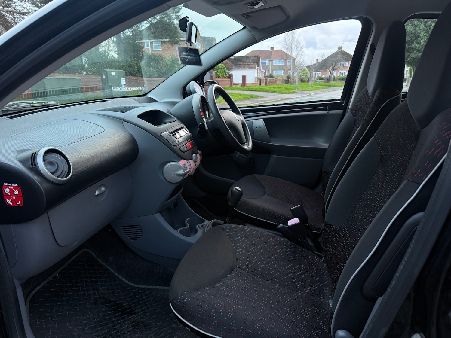 Used Peugeot 107 2010 for sale - 76941729: Photo 7