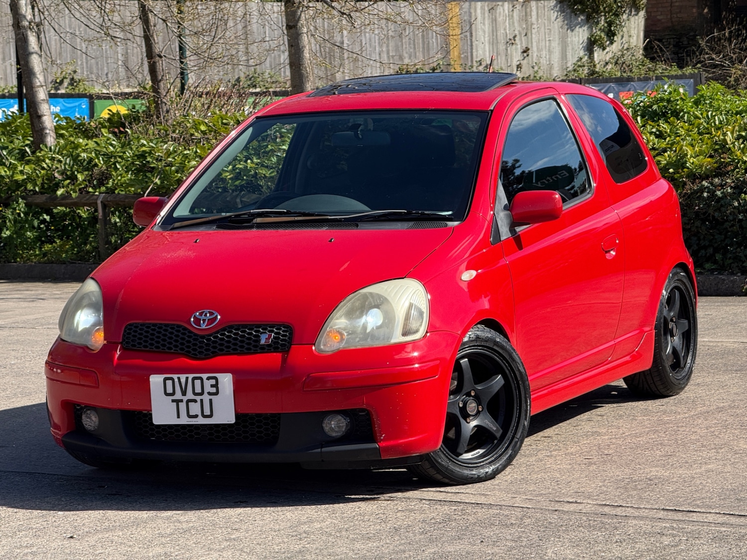 Used Toyota Yaris 2003 for sale - 78141004: Photo 2