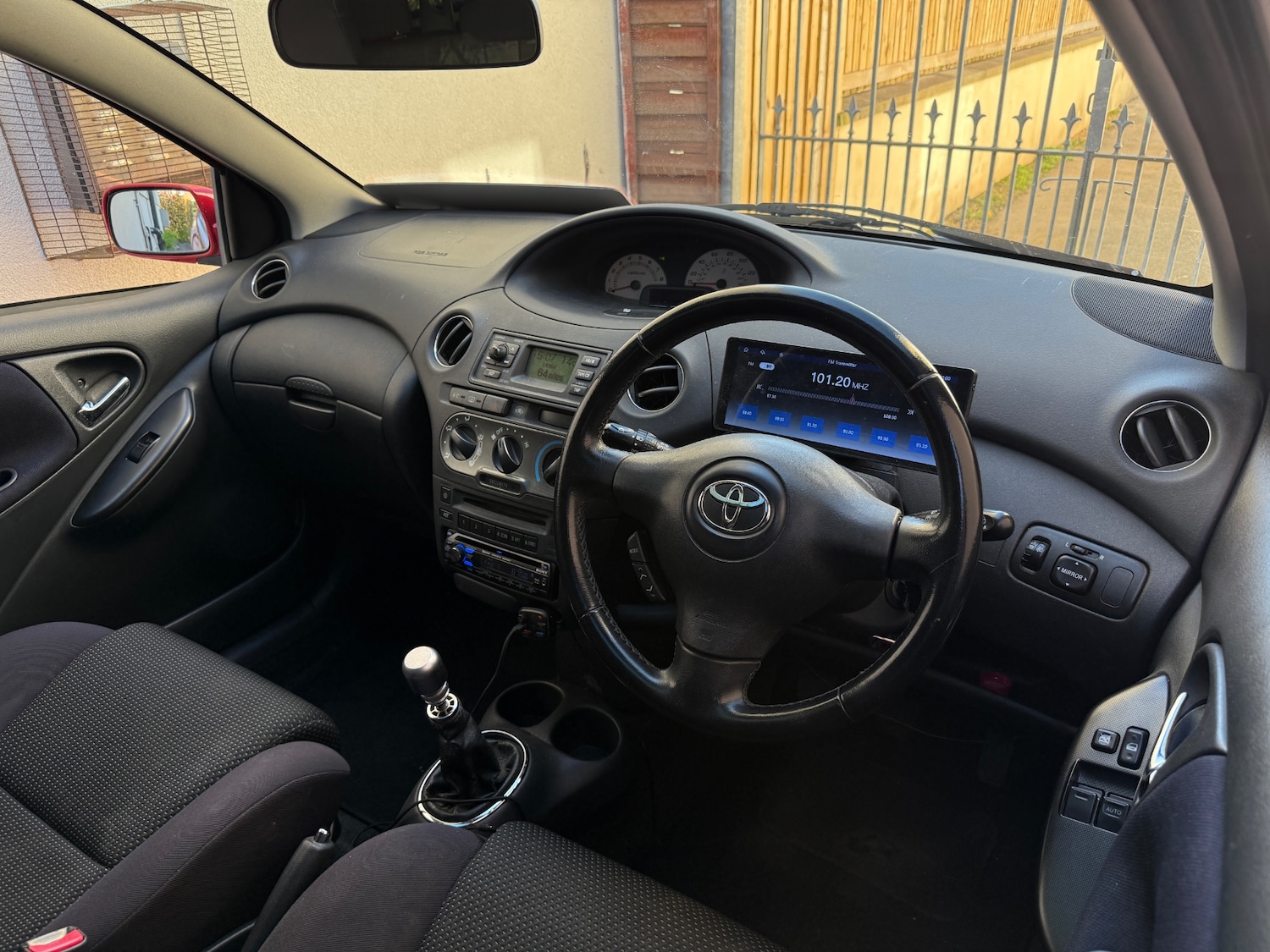 Used Toyota Yaris 2003 for sale - 78141004: Photo 9