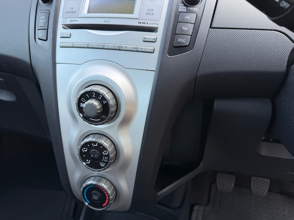 Used Toyota Yaris 2007 for sale - 75673270: Photo 10
