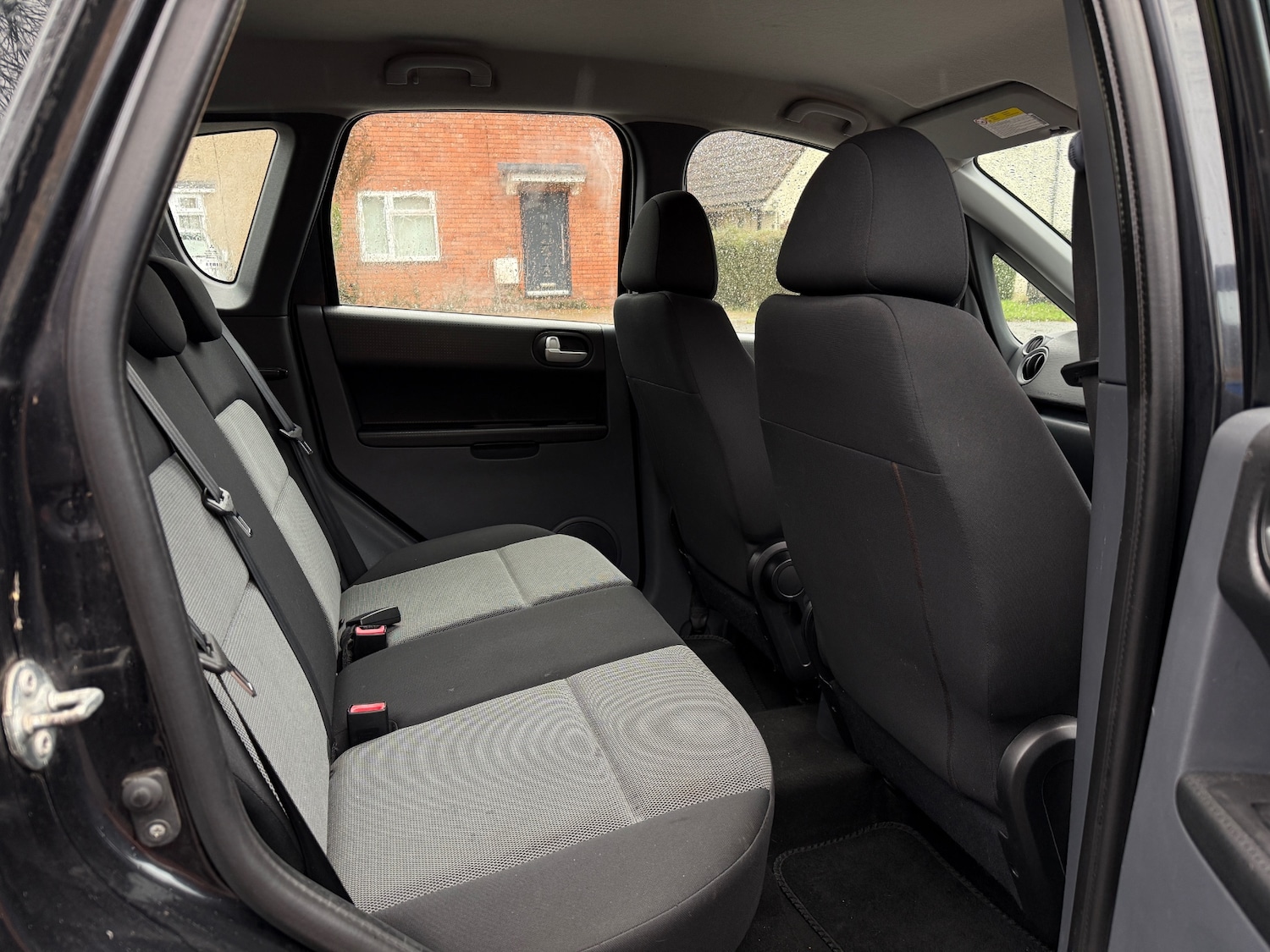 Used Mitsubishi Colt 2009 for sale - 77318693: Photo 8