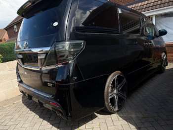 Used Toyota Vellfire 2009 for sale - 74782611: Photo