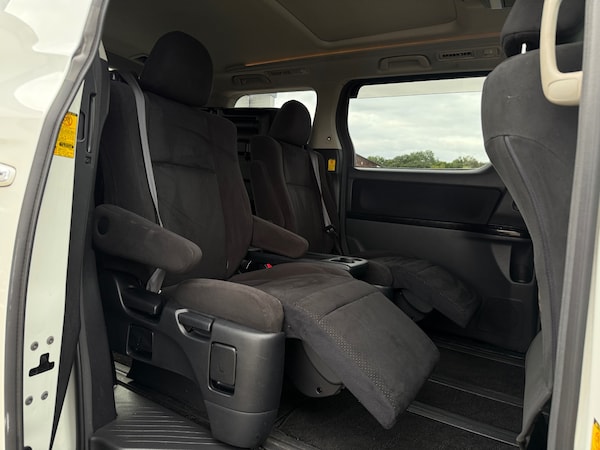 Used Toyota Alphard 2012 for sale - 75165650: Photo 12
