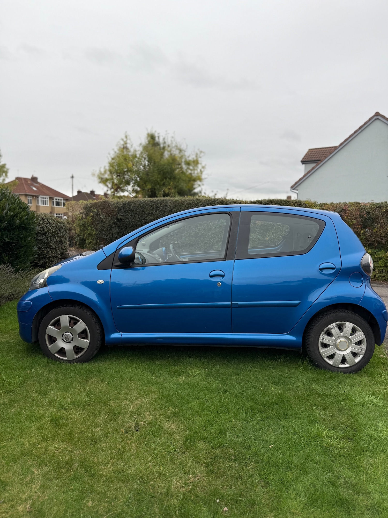Used Toyota AYGO 2009 for sale - 76380366: Photo 8