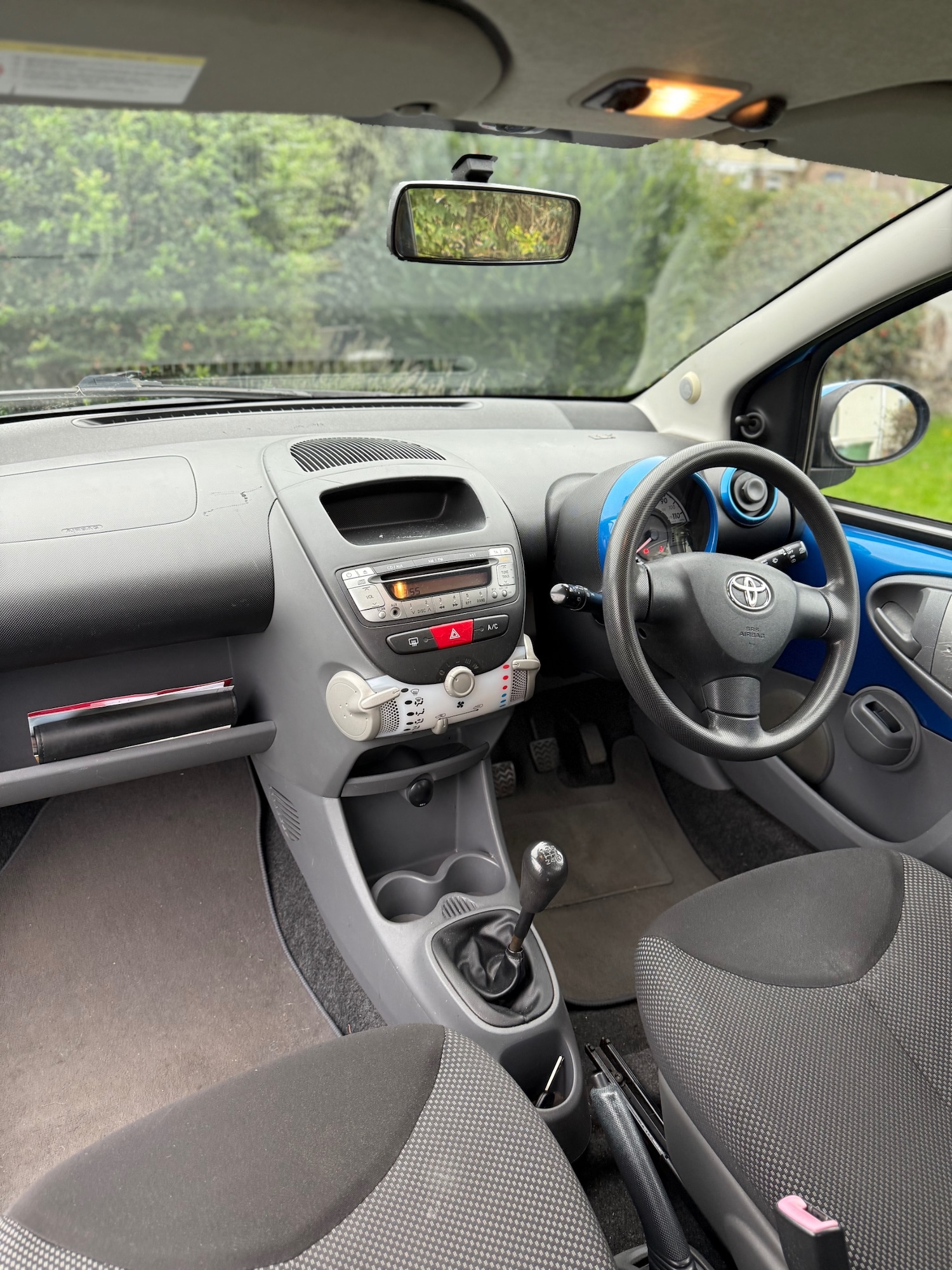 Used Toyota AYGO 2009 for sale - 76380366: Photo 9