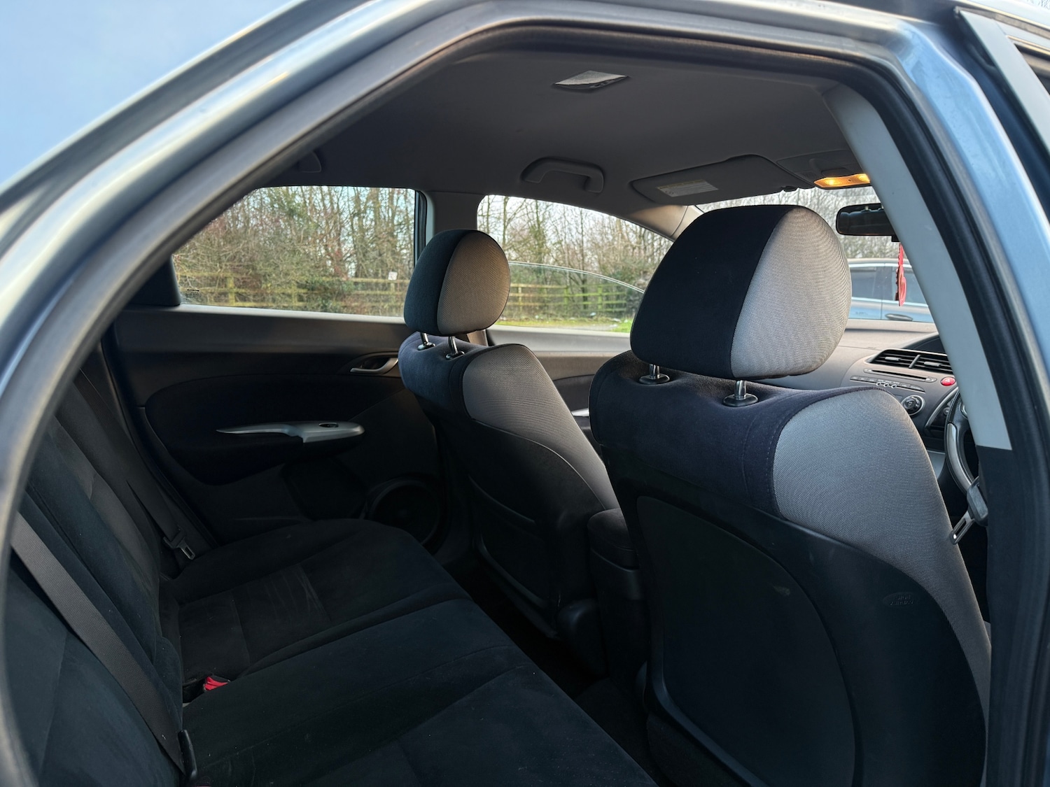 Used Honda Civic 2007 for sale - 77239170: Photo 8