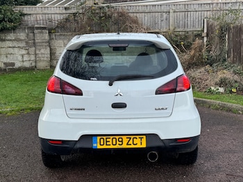 Used Mitsubishi Colt 2009 for sale - 77041023: Photo