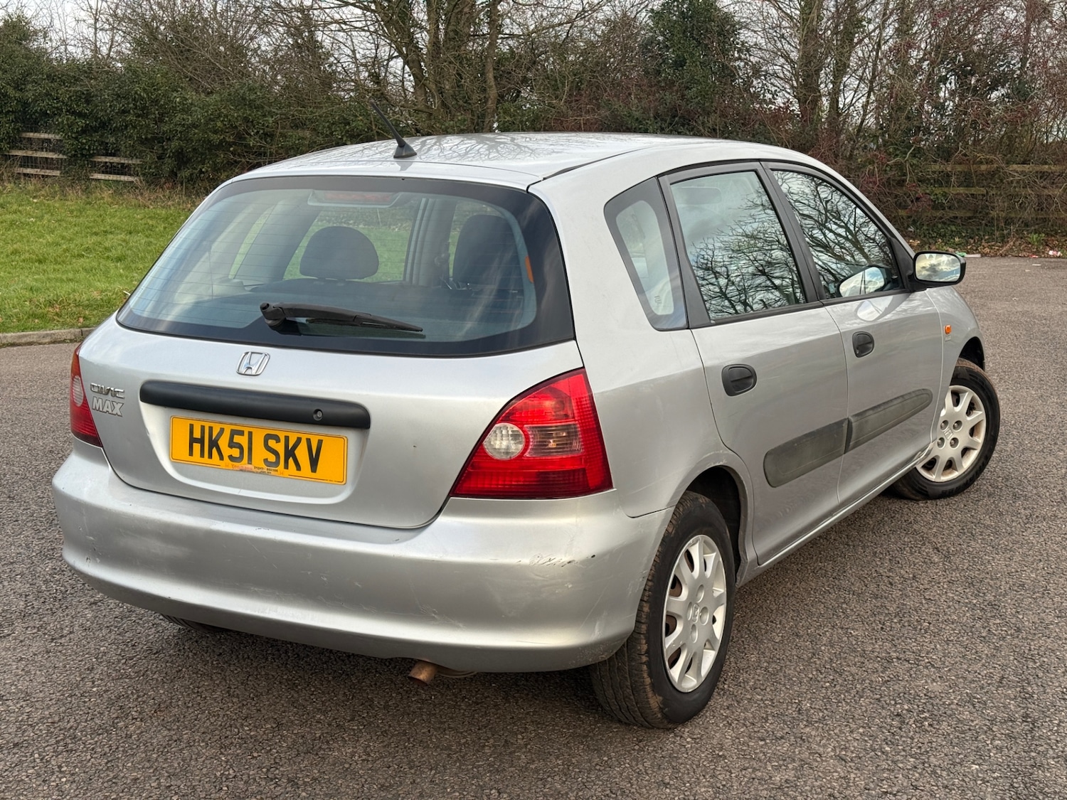 Used Honda Civic 2002 for sale - 76941672: Photo 2