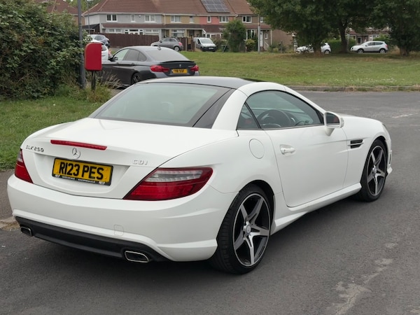 Used Mercedes-Benz SLK 2014 for sale - 75550634: Photo 2