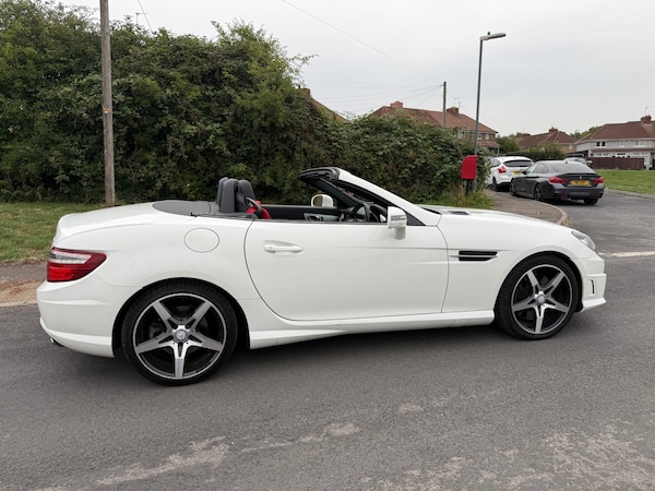Used Mercedes-Benz SLK 2014 for sale - 75550634: Photo 6