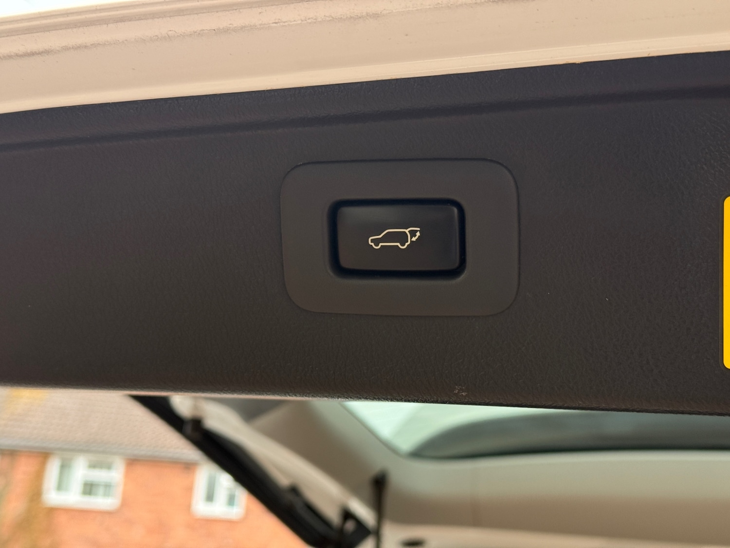Used Toyota Vellfire 2010 for sale - 76317468: Photo 11
