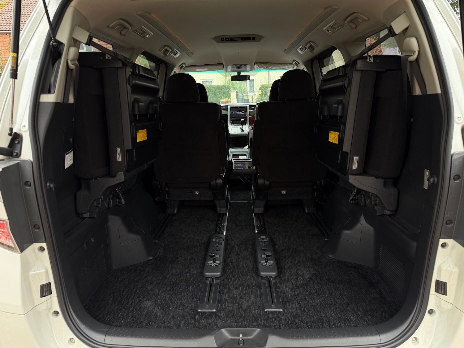 Used Toyota Vellfire 2010 for sale - 76317468: Photo 13