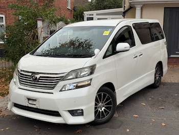 Toyota - Vellfire