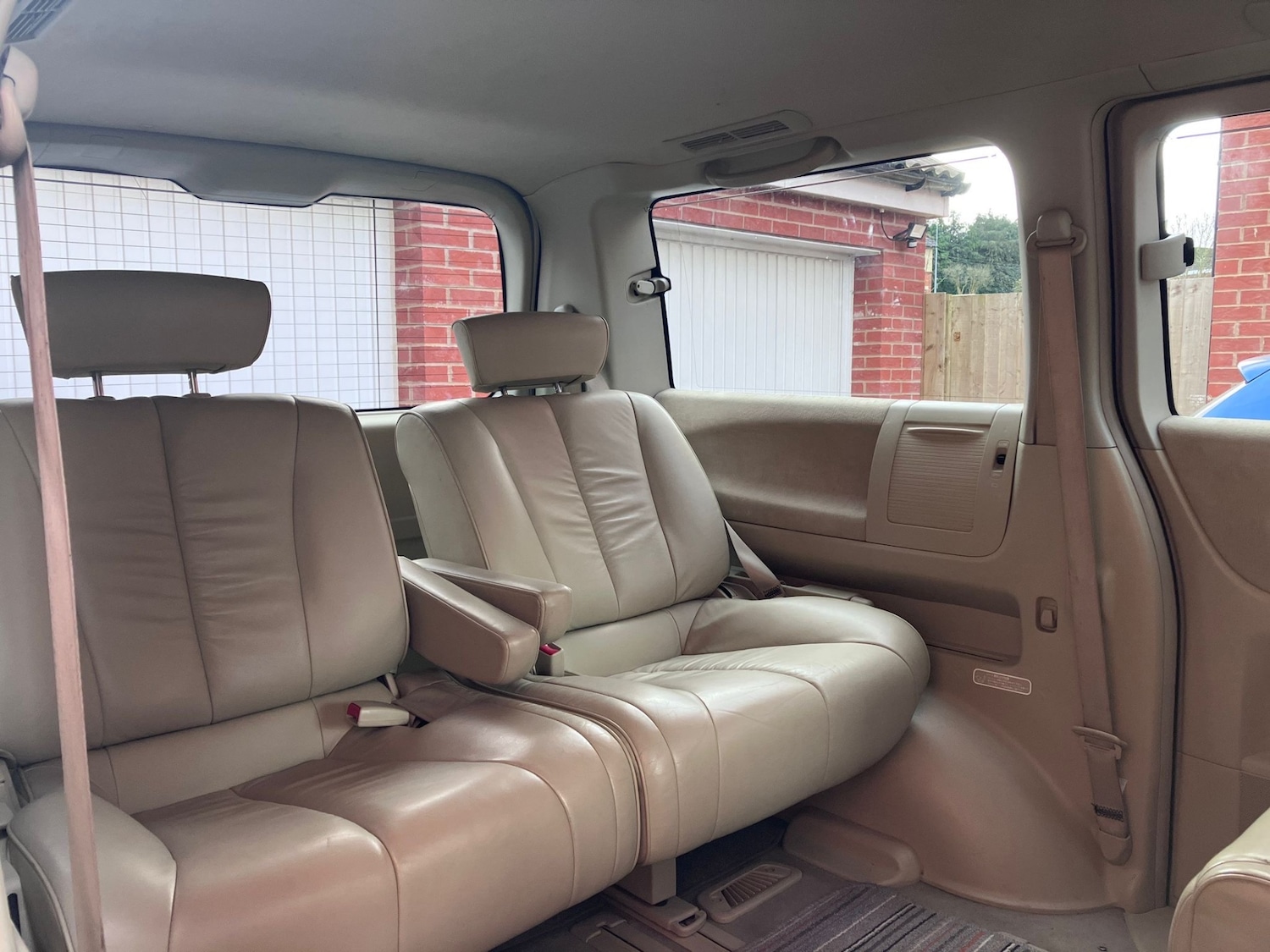 Used Nissan Elgrand 2005 for sale - 77880824: Photo 14