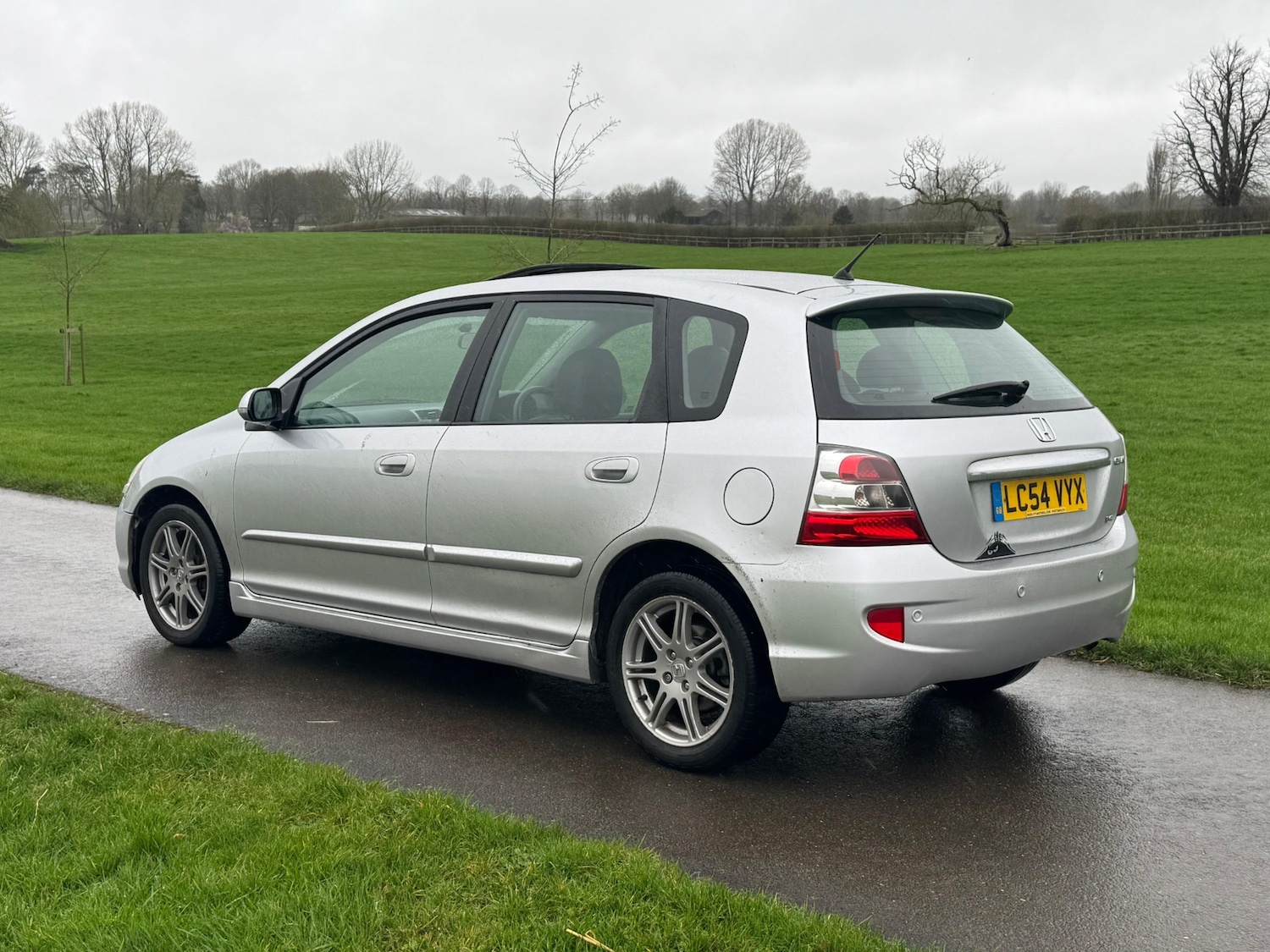 Used Honda Civic 2004 for sale - 77638086: Photo 5