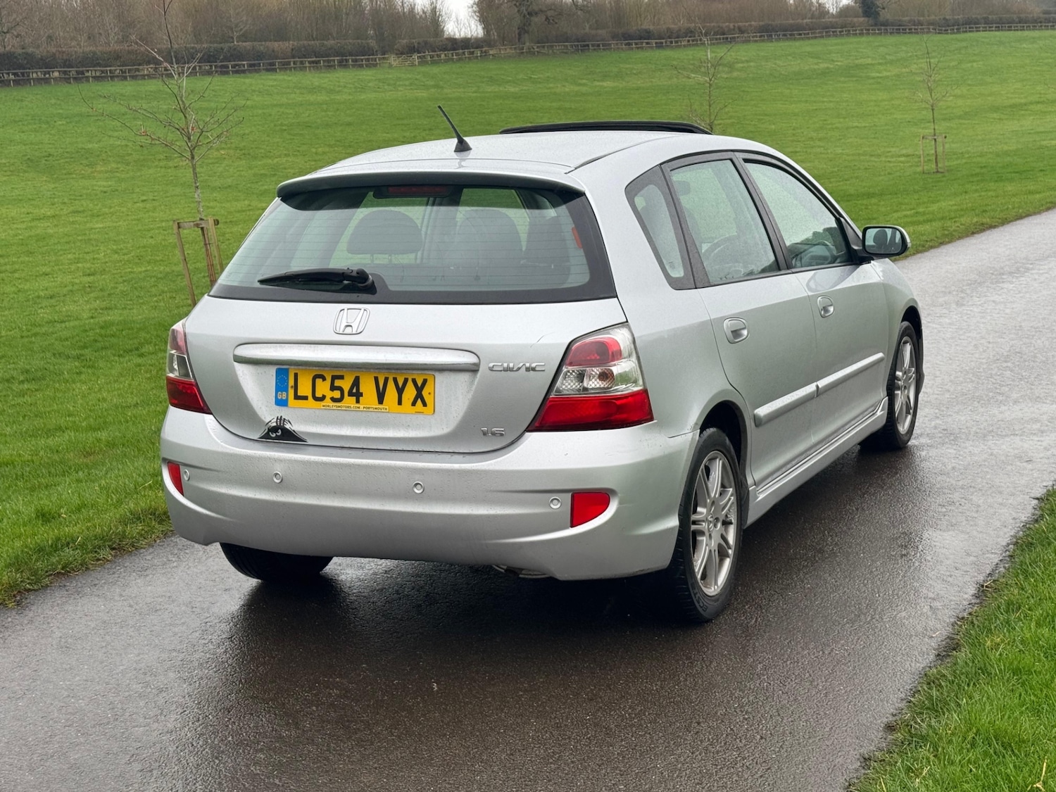 Used Honda Civic 2004 for sale - 77638086: Photo 7