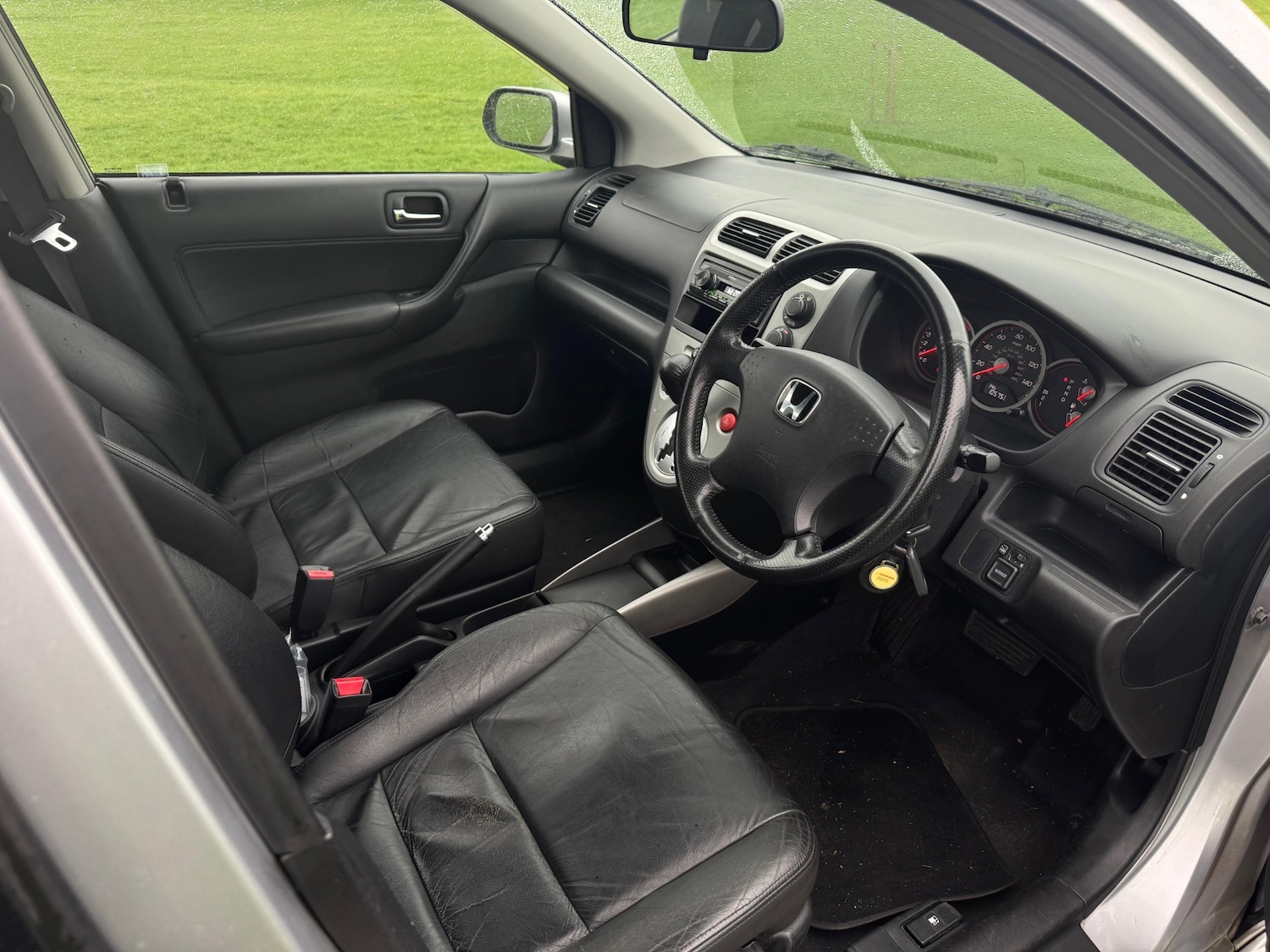 Used Honda Civic 2004 for sale - 77638086: Photo 8