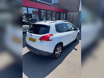 Used Peugeot 2008 2015 for sale - 79188996: Photo